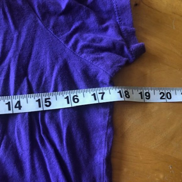 Eevee Tee - Picture 3 of 3